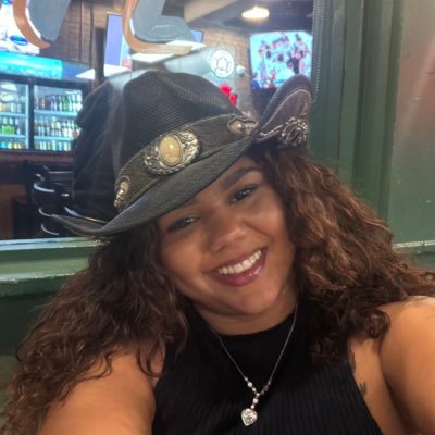 mgenius_312's profile picture. 🛐 | #NCAT Alumna | Marketing by Maylee, LLC | God, Mental Health, Music, Business. Nature, History/Politics, Tattoos & Art #chooseHBCU