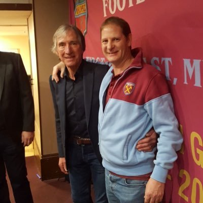 Hammer_trev's profile picture. lifetime hammers fan. West ham ST holder for 31 years. love golf,cricket,darts. coyi