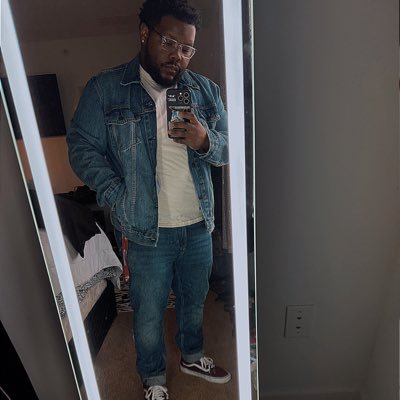 Nol3n_'s profile picture. Cybersecurity Major👨🏾‍💻/ #BlackLivesMatter / #ProtectBlackWomen