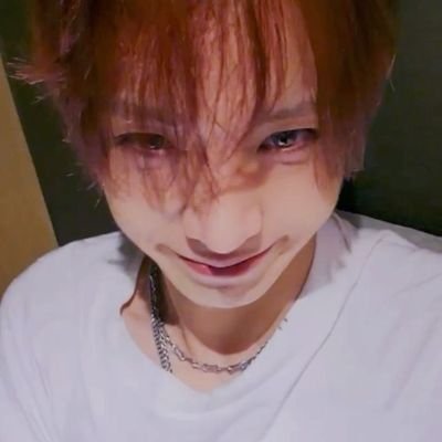 kissaseong's profile picture. I fucking love jay 😓                                                        Have a good time together 🌑 @heekolazz
https://t.co/MbUENrncld