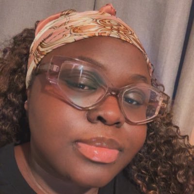 OloriFluffy's profile picture. 