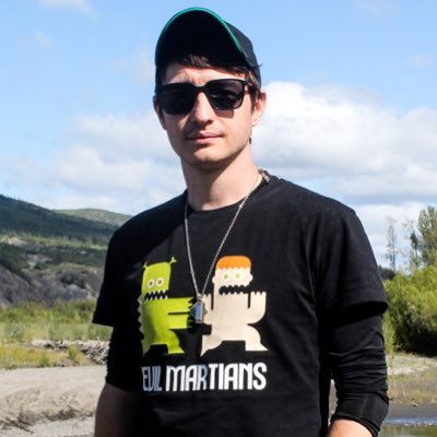 palkan_tula's profile picture. Building web products and dev tools with @EvilMartians 👽 Powering up real-time web apps with @any_cable 🔌