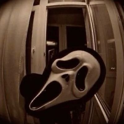 Max_28_32's profile picture. 