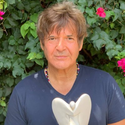 teodoramakartni's profile picture. Law student, political geek, editor, photographer, artist, researcher, music enthusiast, aesthete, gamer, writer.