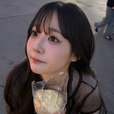 seeunbear's profile picture. she/her, 30 — my main focus is stayc, but i also appreciate other groups.