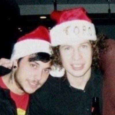 yuyusmatcha's profile picture. she’s got me by the balls