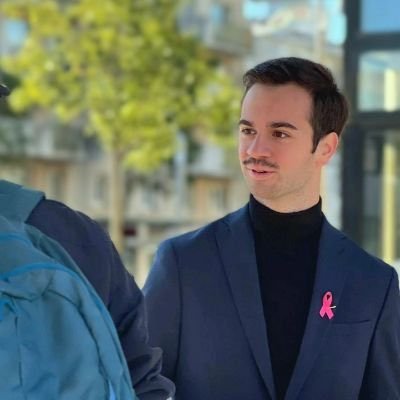 TheoBouhier_'s profile picture. 🇫🇷 Responsable RNJ33 de la 6ème circonscription de Gironde | 📚 Étudiant en M1 Politique comparée