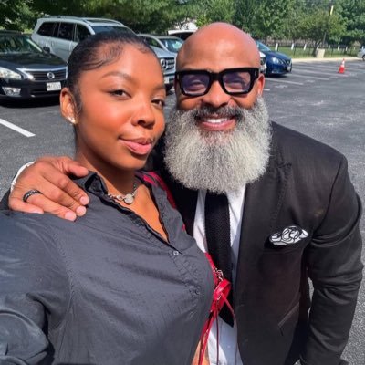 oririkelvin's profile picture. Christian husband Dad.