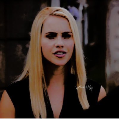 WhimsicalMinx's profile picture. ◂ Blonde Minx ‣ ❝ѕнє’ѕ נυѕт α gιяℓ тнαт ℓσνєѕ вℓιη∂ℓу αη∂ яє¢кℓєѕѕℓу єνєη ιƒ ιт ¢σηѕυмєѕ нєя.❞ ‣ Ships with Chemistry ‣ Parody