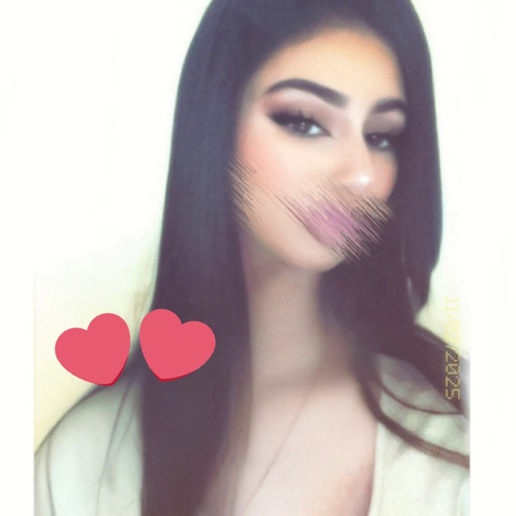 neylaa213_'s profile picture. votre sorcière pref