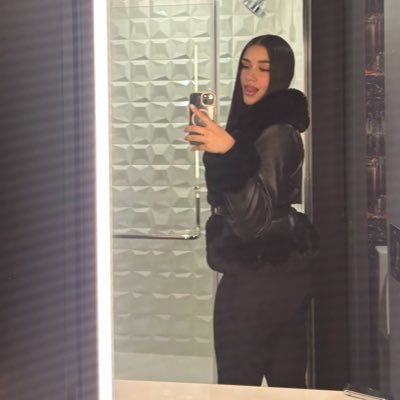 bbytbh's profile picture. this & that