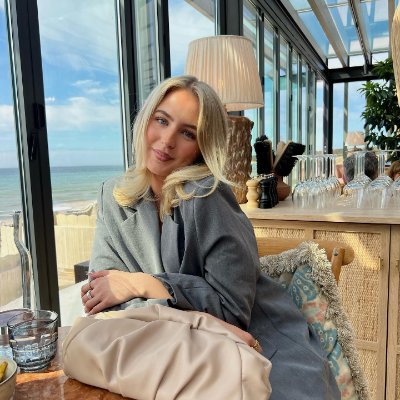 tolar_fe's profile picture. Power isn't loud. It's the silence everyone listens to
~✨💞