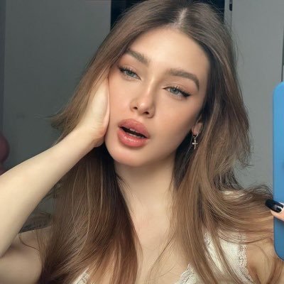 birazstresli's profile picture. başka bir evrende tanıdıgın birisi