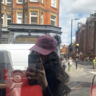 le_si3's profile picture. 