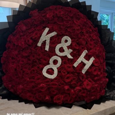 FhdHya98307's profile picture. سبحانك ربي