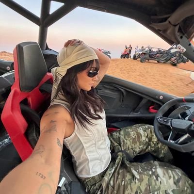 aitanaxfacts's profile picture. Fan account |  Aitana💙🦋🟦

                                                        #CUARTOAZUL el cuarto disco de Aitana ya está disponible