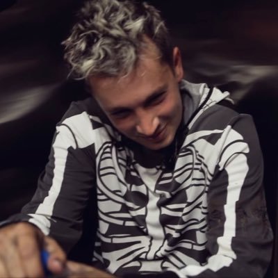 tearinmyvante's profile picture. 