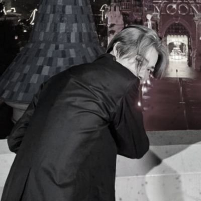 pprtriki's profile picture. and i call this root... HOLY MOLY!