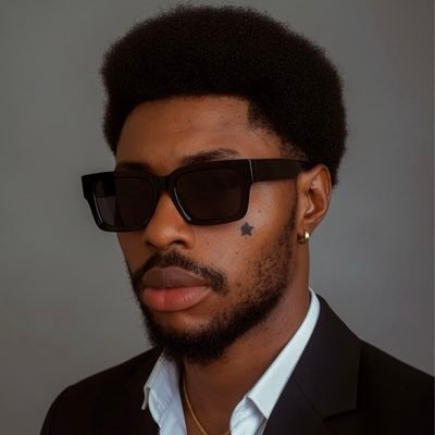 dunsyn__'s profile picture. Just here to laugh, watch people being cooked and post my fitness journey🫠