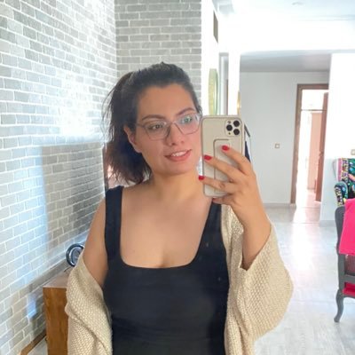 SharabKhanum's profile picture. 