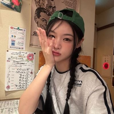 niniieeww's profile picture. 04𝐿 ℎ𝑒𝑟𝑒  ღゝ◡╹ )ノ
⋆ ˚｡⋆୨୧˚ 𝙽𝙲𝚃, 𝚃𝙷𝙴 𝙱𝙾𝚈𝚉, 𝙴𝙽𝙷𝚈𝙿𝙴𝙽, 𝚁𝙸𝙸𝚉𝙴 ˚୨୧⋆｡˚ ⋆
»—— ʜᴀᴇᴄʜᴀɴ, sᴜɴᴡᴏᴏ, ᴊᴀʏ, sᴜɴɢᴄʜᴀɴ ——«