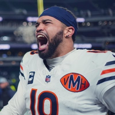 eshaanq_'s profile picture. #dabears ~ #dubnation ~ illini ~ cubs ~ jimmy ~ caleb
