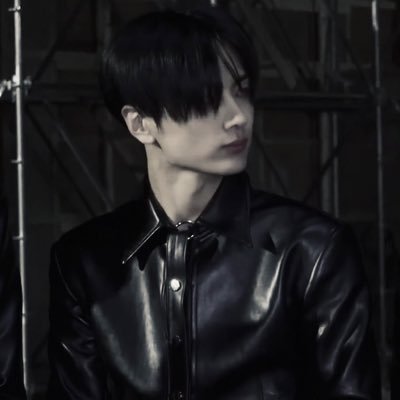 miheeseungk's profile picture. ⠀⠀⠀⠀ ⠀ ⠀ ⠀ . ⋆ ♱⠀jurídico park jongseong 🐈‍⬛