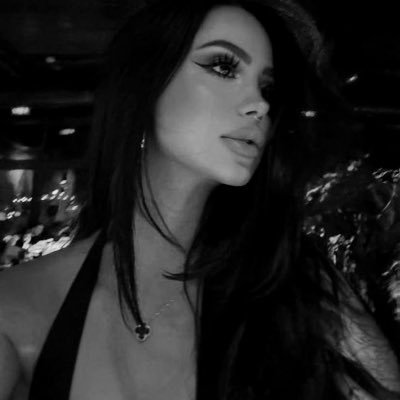 iisl7i's profile picture. 