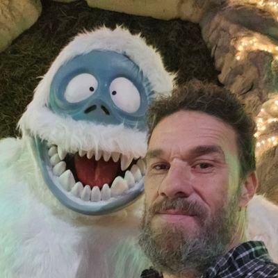 jaywoo4949's profile picture. miss me with the BS. 
🏈🏀🔨🛠️
kill em with kindness, if not try a catapult. BOOMER SOONER, Redhawk Dad