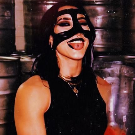 xitsdemontimex's profile picture. ⊹˚₊ᵀʰᵉ ᵈᵉᵐᵒⁿ ⁱⁿ ʸᵒᵘʳ ᵈʳᵉᵃᵐˢ₊˚⊹