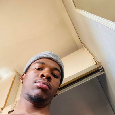 TshepoWst's profile picture. Trade🖥️📈
Workout🩹
Rest🥝

Repeat until Rich

new🆕 Account Follow for a follow back🔄