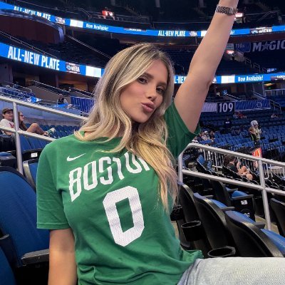 Anna_19900118's profile picture. ✝ Eastern Orthodox Chu ✝ │ ⚔ Trump Supporter ⚔ │ 💼 Female Entrepreneur 👑 │ 🍷 Wine and Roses 🌹 │ 🧴 Skincare Expert 💋 

#MAGA   #GirlPower

🚫BOT 🚫BS 🚫SEX