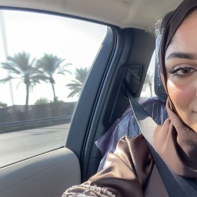 z_alhamar8's profile picture. يارب إجعل القادم أجمل♥️🥺.