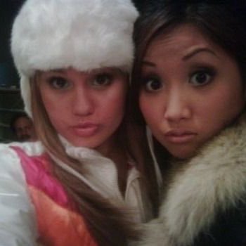 fractureecho's profile picture. 