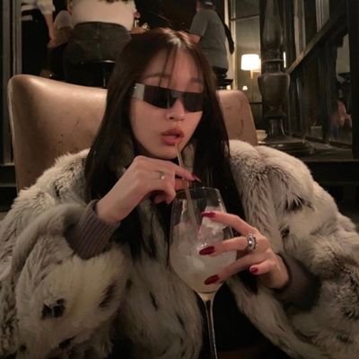 folksitons's profile picture. 