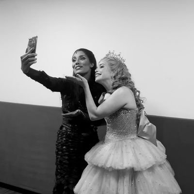 milennaxdz's profile picture. Amando Paloma, ouvindo Ana Carolina, vivendo Wicked e admirando Fabi & Myra