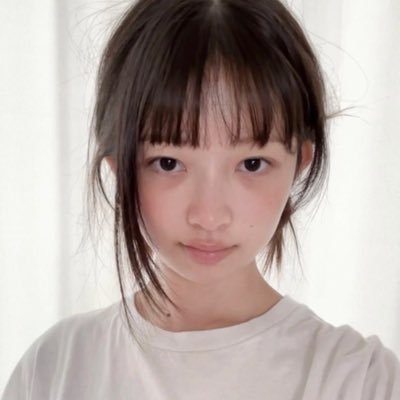 vousdelreyvz's profile picture. 