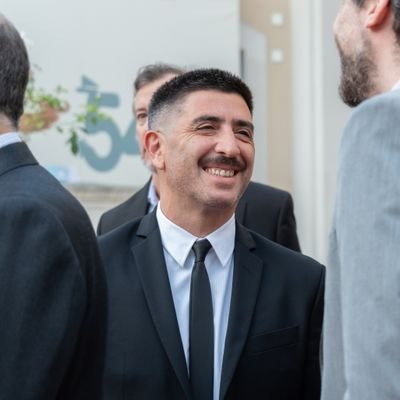 luchio's profile picture. mucho gre gre para decir gregorio.

■ @dinamarcapr 
■ @elcancillercom