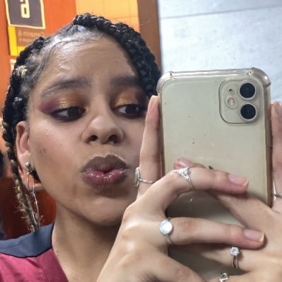 Duduzefs's profile picture. 