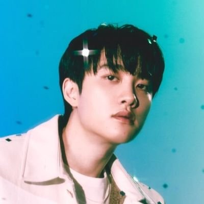 vicotinamide's profile picture. too weird to live, too rare to die