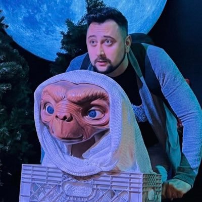 Nanetillo's profile picture. Cat lover, fan de Disney y el lado oscuro 🎭🎮 Comparto cine, series, Apple, videojuegos y viajes. Creador de contenido con palomitas. Y todo a un clic.