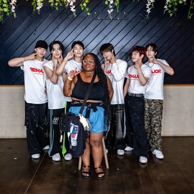 terrancejgirl's profile picture. Pronouns she/her. Currently obsessed with Kpop and k/thai dramas. I’m a multi stan always looking for mutuals to gush about my favorite groups.