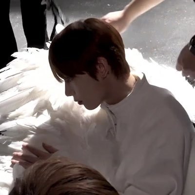 stxr_racha's profile picture. never take the skzenha pill you’ll end up like me