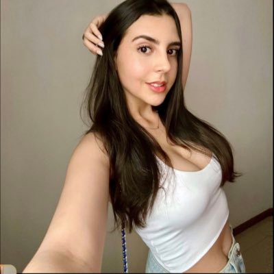 fabii_baltodano's profile picture. una swiftie trastornada