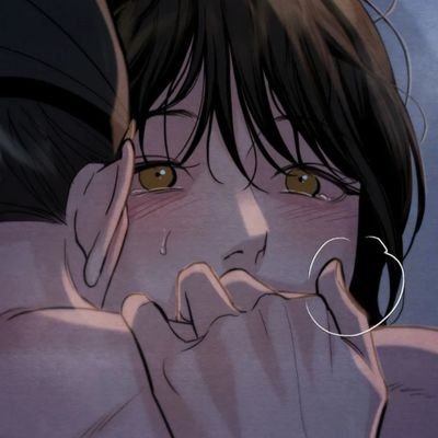 nanasungies's profile picture. nada poderia ser mais miserável do que agarrar-me a promessa de que nos encontraríamos novamente, sem fim a vista, então chorei até desmaiar de exaustão.