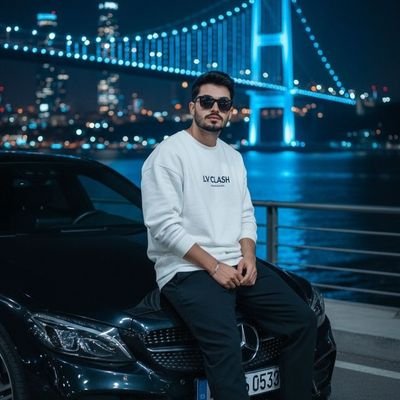 TamerAlbay8's profile picture. Dalgalara karşı yüzen, rüzgârı arkasına alan biri