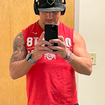 jameshock03's profile picture. Christian conservative, OSU Buckeye, Girldad, Pops, 1 woman only man to Ashley, Gym Rat, Saved by Grace through faith that Jesus died for my sins & rose again.