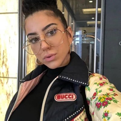 lena83747's profile picture. 