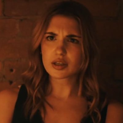 sillybutch's profile picture. Amelia Earhart, her plane was attacked by an Umbrella Man and he took her to space @brucewxynes