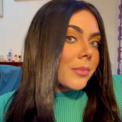 hxrostxs's profile picture. A veces buena, a veces una perra. | ✨ | UNIBE Gal • 🍾🪬 7777 3333 8888 | Aquí nos regimos por el Art. 4📌